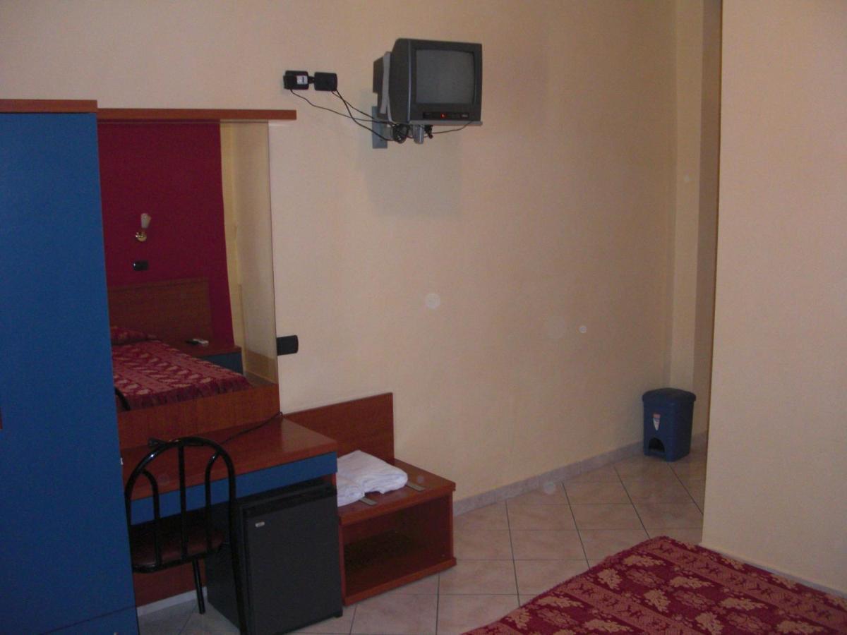 Hotel Legnano Exterior photo